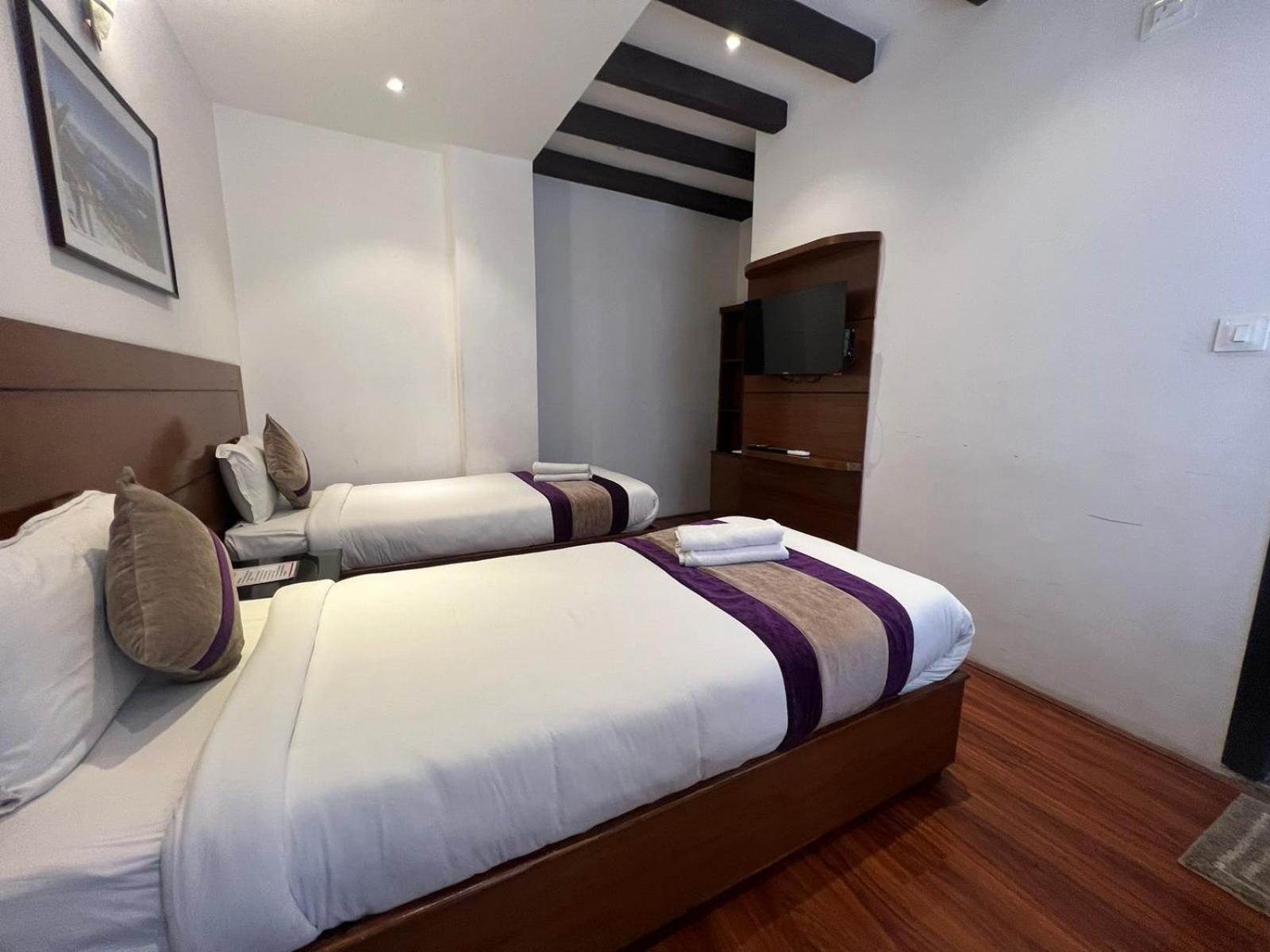 Hotel New Era Kathmandu Exterior photo